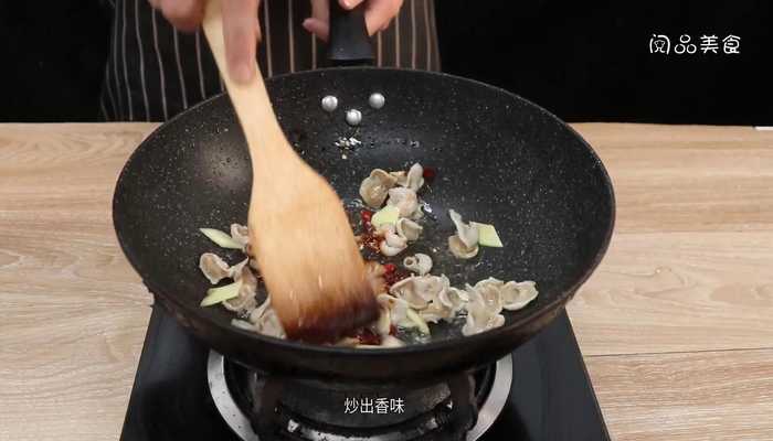 鱼肚炖豆腐 鱼肚炖豆腐的做法