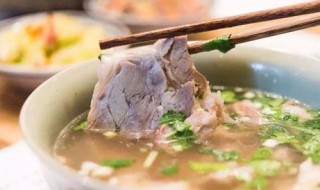 羊肉煲汤怎么搭配 加这些材料进去很滋补