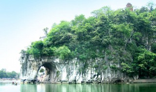 桂林机场离象鼻山有多远 桂林机场到象鼻山的距离多少