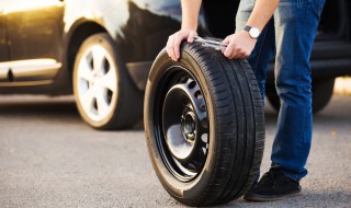 车轮和轮胎的拆装步骤 轮胎需要怎么更换呢