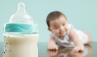 清洗奶瓶吸管的技巧 如何清洗带吸管的奶瓶