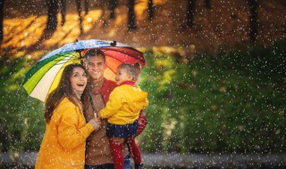 云对雨雪对风是指什么 什么是云对雨雪对风