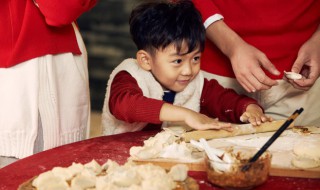 包饺子的过程怎么写 包饺子的过程如何写