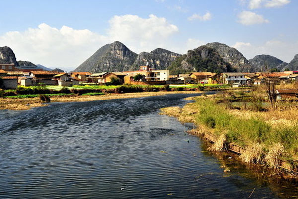 暑假适合带孩子去哪里旅游 