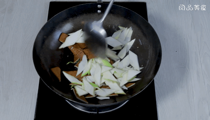 茭白炒豆干做法  茭白炒豆干怎么做