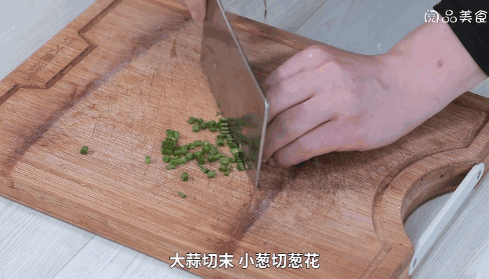 蕨菜拌海茸丝做法  蕨菜拌海茸丝怎么做