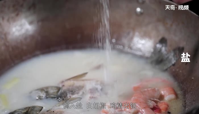 鲫鱼鲜虾汤的做法 鲫鱼鲜虾汤怎么做