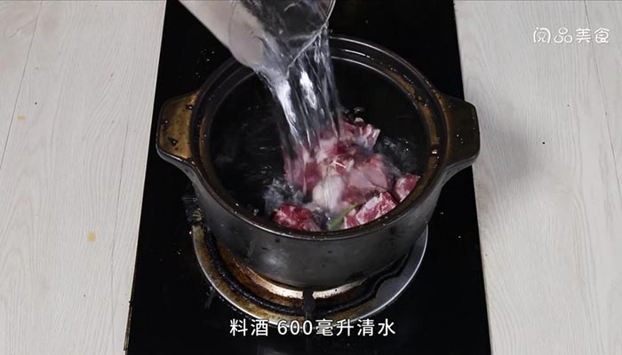 萝卜炖小排 萝卜炖小排的做法