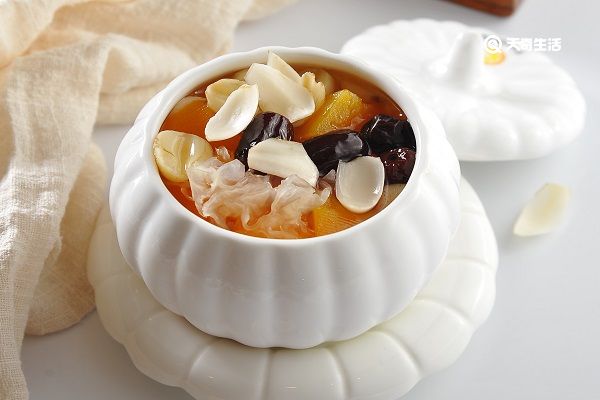 红豆莲子百合汤的功效与作用 红豆莲子百合汤的功效和作用