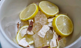 冰糖陈皮炖柠檬的做法（柠檬跟陈皮和老冰糖可以炖在一起吗）