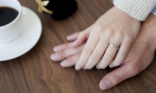 银戒指的佩戴方法 银戒指的佩戴方法和含义