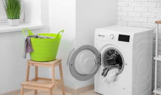 家庭全自动洗衣机的清洗方法（家庭清洗洗衣机的简易方法）