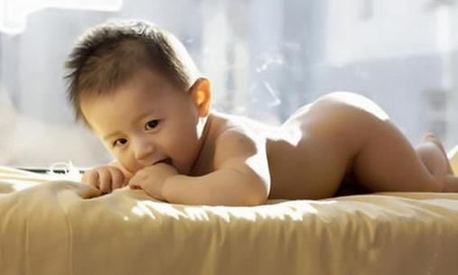 宝宝奶粉的温度多少适合 宝宝奶粉的温度多少适合喝