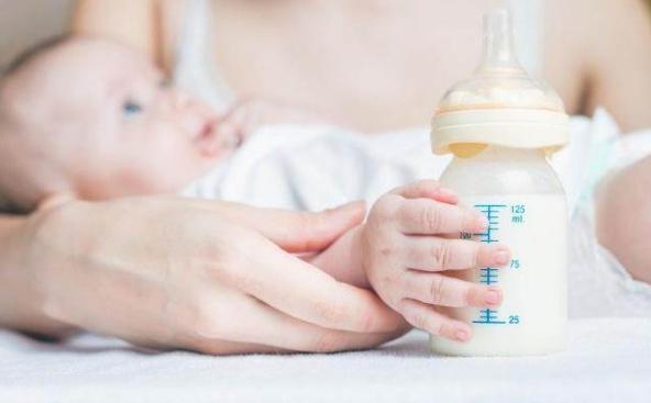 宝宝奶瓶也有保质期，开什么玩笑？谁家宝宝奶瓶不是一直用的呢？