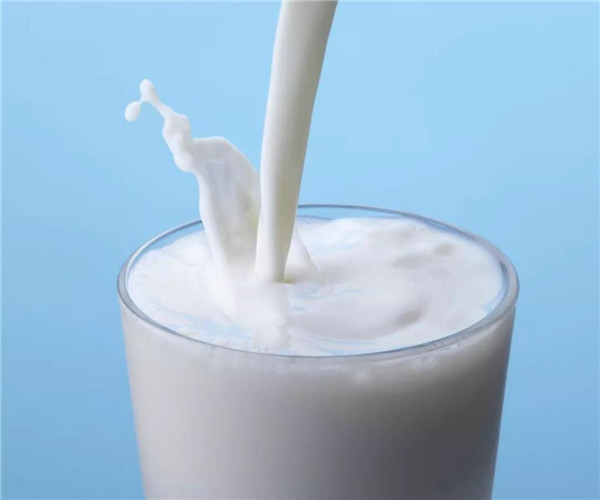过期牛奶的用途 过期牛奶喝了会怎么样