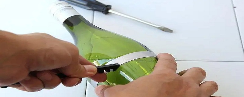 4种方法来切割玻璃瓶（玻璃瓶如何切割）