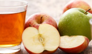 苹果雪梨汁怎么榨 苹果雪梨汁怎么榨才不会变色