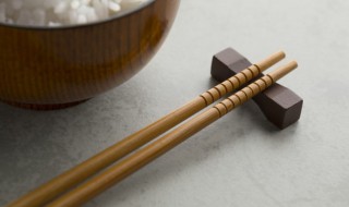 木制筷子买回来怎么处理才能用