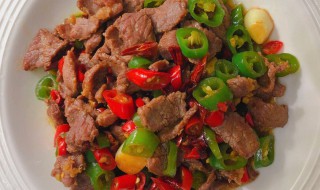 牛肉什么炒比较好吃（牛肉什么炒好吃又营养图）