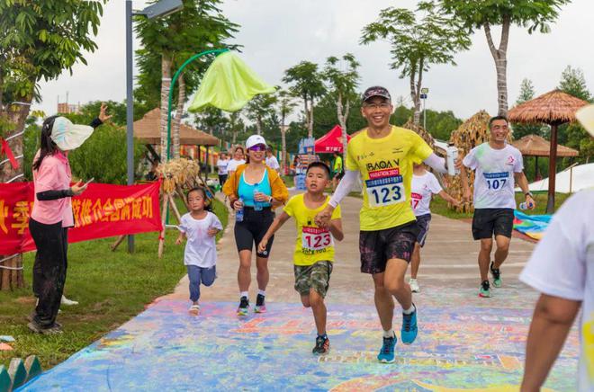 150多个家庭齐参与！东莞桥头首届“亲子酷跑节”欢乐开跑