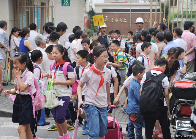 坏消息！深圳全市发布延迟开学通知，学生开学家长却倍感头疼