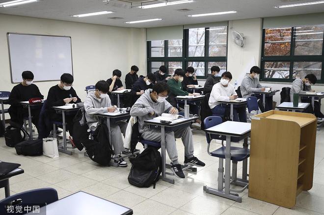 “学龄人口危机”让首尔很发愁，运营困难“小规模中小学”增至百所