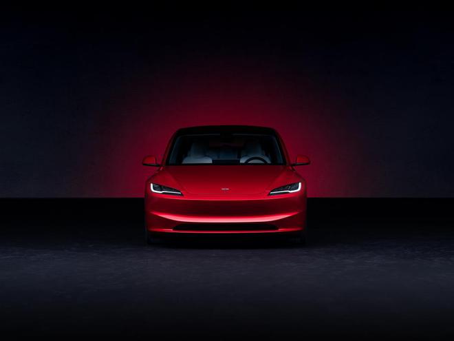 25.99万元起售、713公里续航 特斯拉 Model 3焕新版发布
