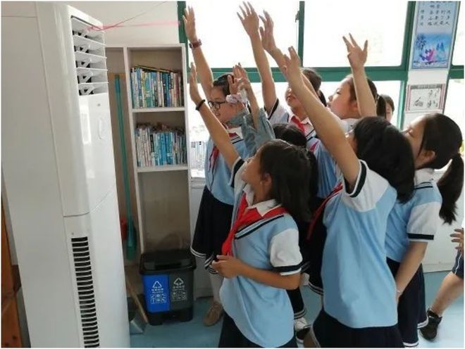 “V我300装空调”，广西公办中学倡议家长捐款装空调，校方：自愿