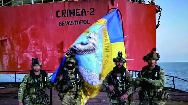 乌军宣布战果，俄专家认为“造假”，围绕“夺回”黑海钻井平台谁在说谎？