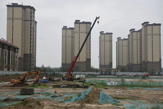 国际评级机构穆迪下调中国房地产前景展望，由“稳定”转“负面”