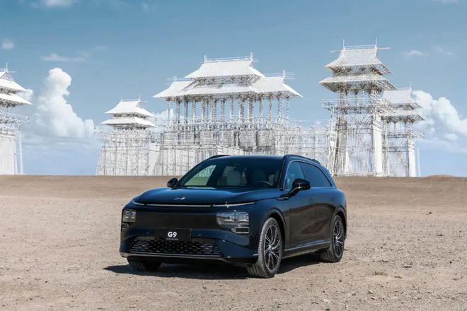 何小鹏拼了！新G9最高降6万，痛打Model Y，26.4万交个朋友