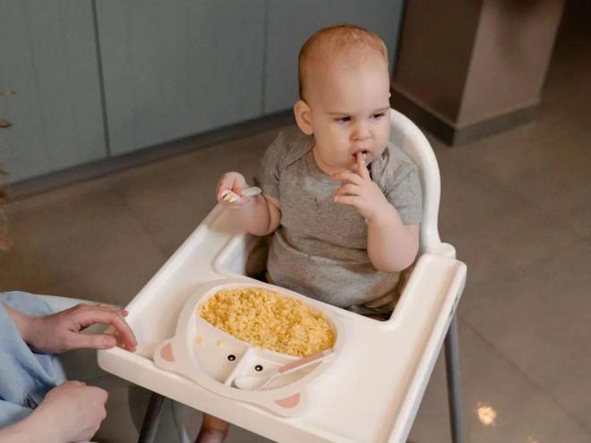儿科医生：吃什么食物会引起孩子性早熟？