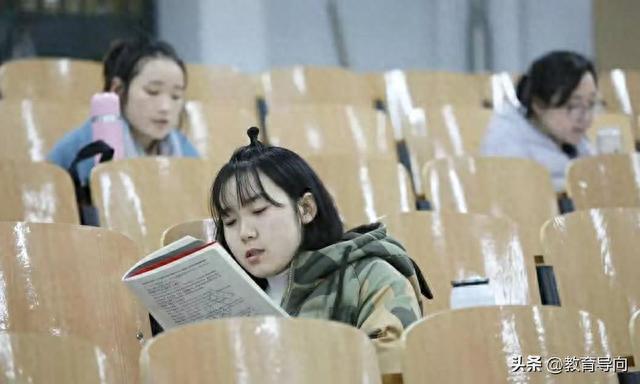 张雪峰推荐：考研很热门的5个专业，毕业生容易就业