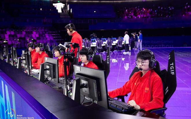 亚运会lol：中国2-1击败越南，拿下铜牌！xun换上场后，连追2局