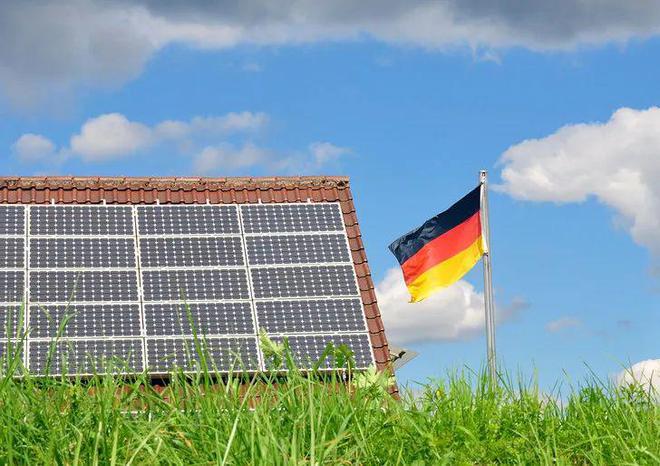 光伏补贴犹如抢红包！八月份德国太阳能部署放缓