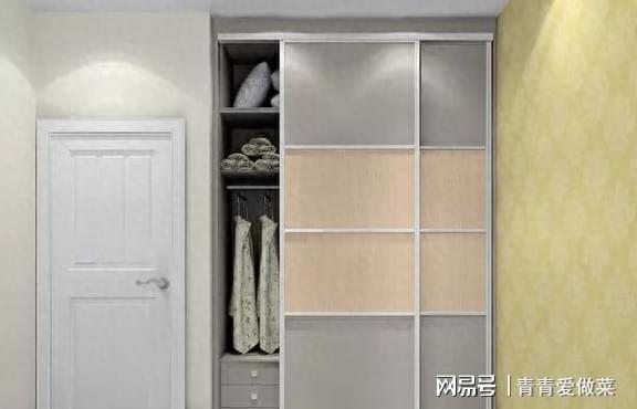 卧室装修都流行这种衣柜，美观还节省空间，太实用了