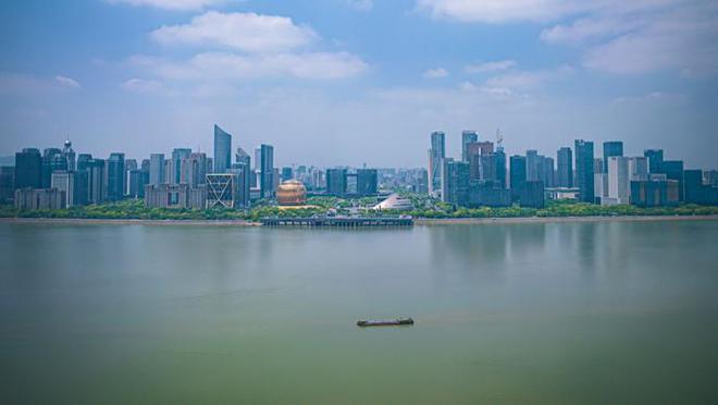 杭州大幅缩小限购范围，牵动的不只是杭州楼市