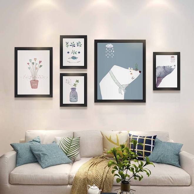客厅背景墙挂画如何选？掌握这5个技巧，让你家客厅颜值倍增！